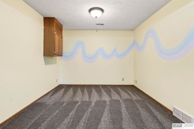 12803 Chandler Street, Omaha, NE 68138