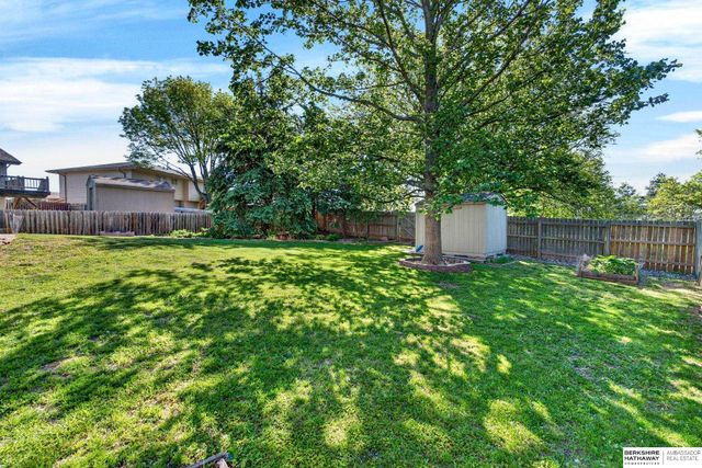 12803 Chandler Street, Omaha, NE 68138