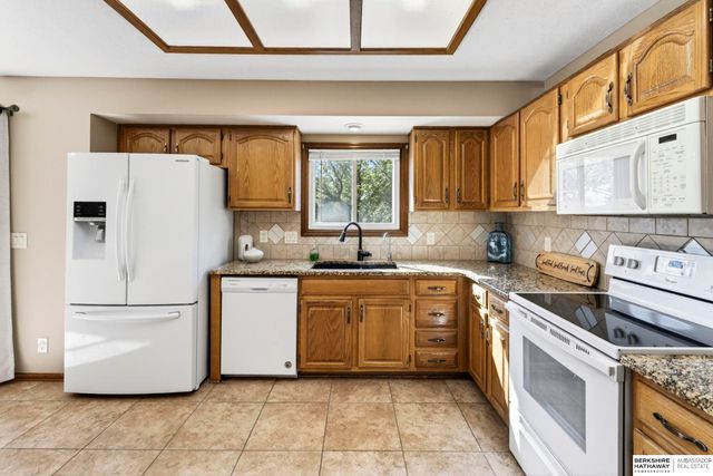 12803 Chandler Street, Omaha, NE 68138