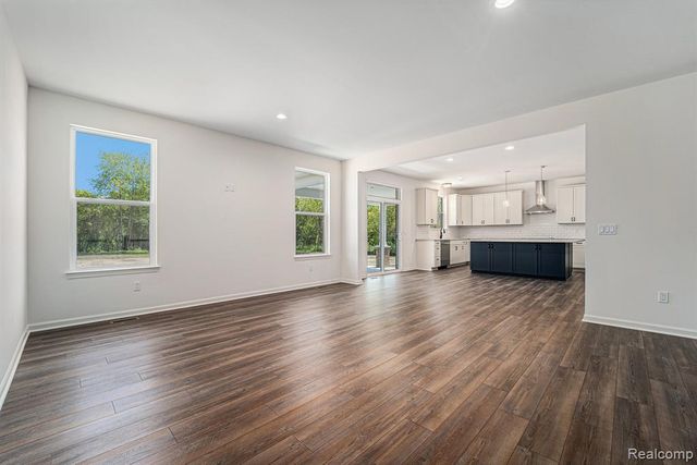 7557 Orchard Lane, Washington, MI 48095