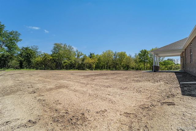 7557 Orchard Lane, Washington, MI 48095