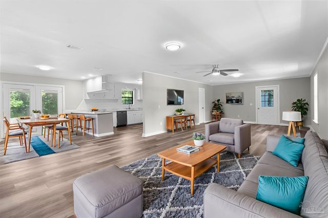 507 Polk Ave, Pensacola, FL 32507