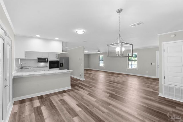507 Polk Ave, Pensacola, FL 32507