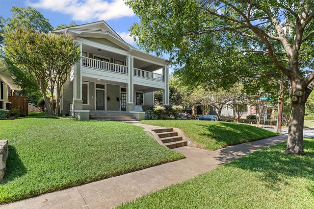 301 S Edgefield Avenue, Dallas, TX 75208
