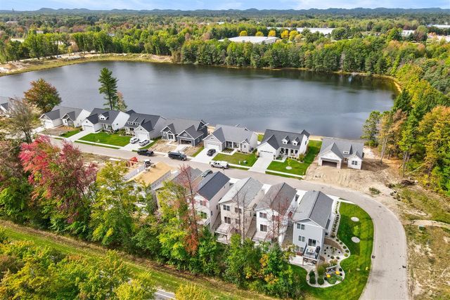 7248 Atwater Drive, Norton Shores, MI 49456