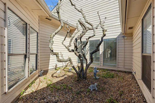 17015 Graystone Drive, Dallas, TX 75248