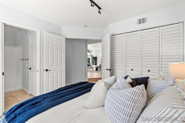 5168 Frazee, Oceanside, CA 92057