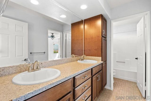 5168 Frazee, Oceanside, CA 92057
