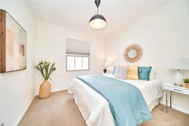121 Baritone, Irvine, CA 92620