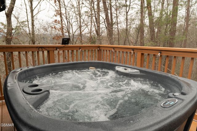 1065 Shell Mountain Road, Sevierville, TN 37876