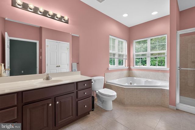 804 MYRTLES WAY, Perkasie, PA 18944