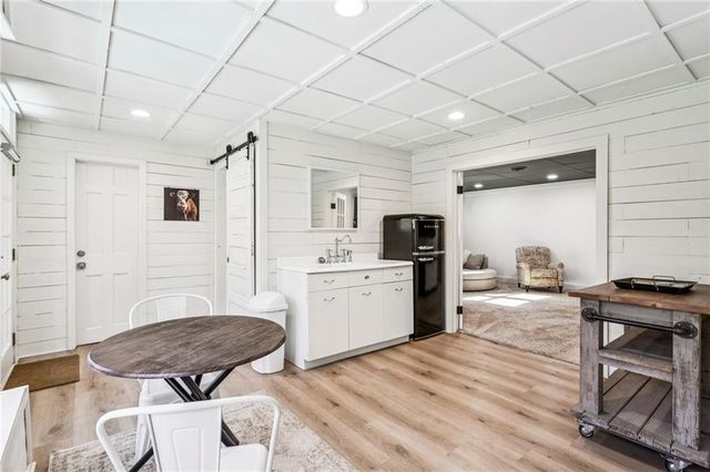 23 Midway NW Road, Marietta, GA 30064