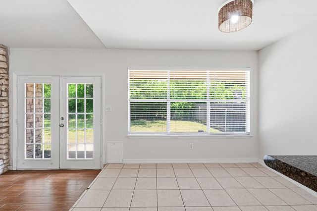 10218 Missel Thrush DR, Austin, TX 78750