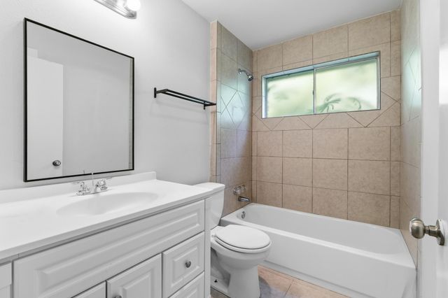 10218 Missel Thrush DR, Austin, TX 78750