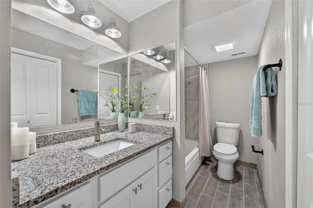 1028 APOLLO BEACH BOULEVARD 104, Apollo Beach, FL 33572
