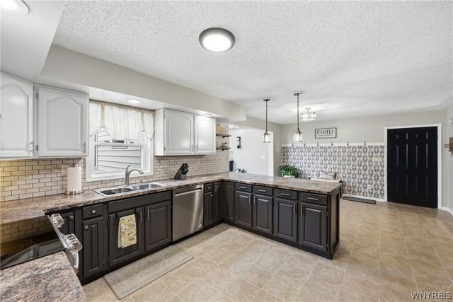 3820 Beebe Road, Wilson, NY 14108