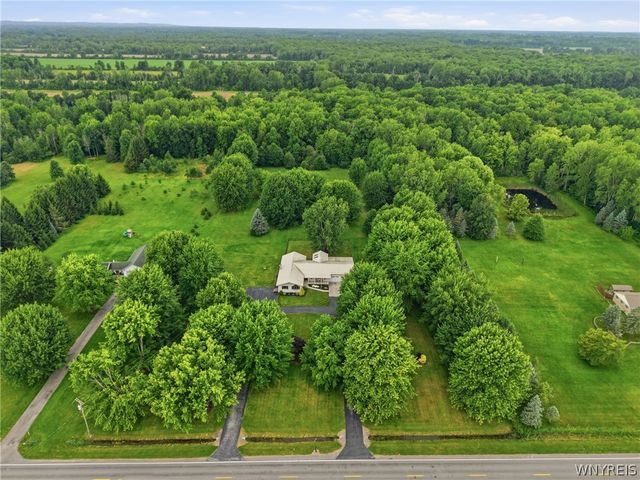 3820 Beebe Road, Wilson, NY 14108