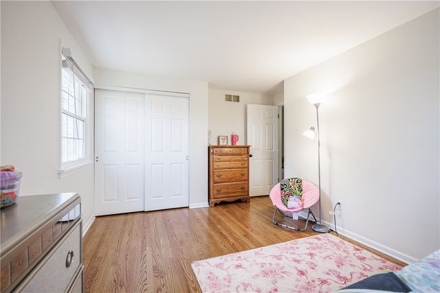 16 Alleyns Rise, Perinton, NY 14450