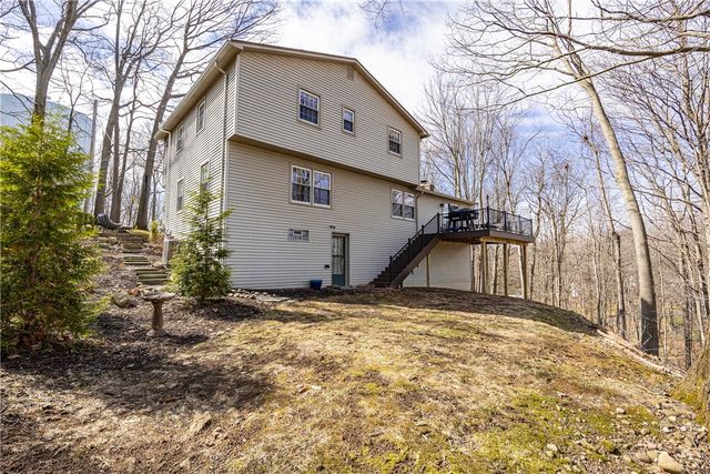 16 Alleyns Rise, Perinton, NY 14450