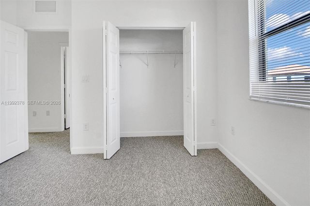 15267 SW 173rd Ln, Miami, FL 33187