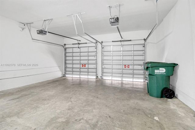 15267 SW 173rd Ln, Miami, FL 33187