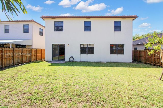 15267 SW 173rd Ln, Miami, FL 33187