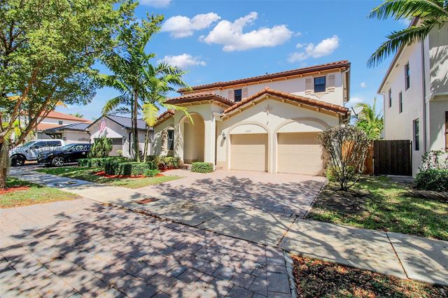 15267 SW 173rd Ln, Miami, FL 33187