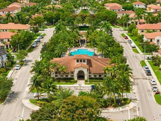 15267 SW 173rd Ln, Miami, FL 33187