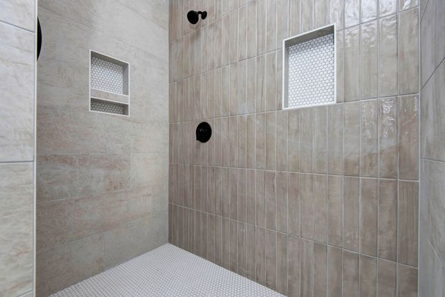 6006 S Holland Avenue, Springfield, MO 65810