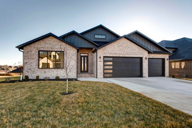 6006 S Holland Avenue, Springfield, MO 65810