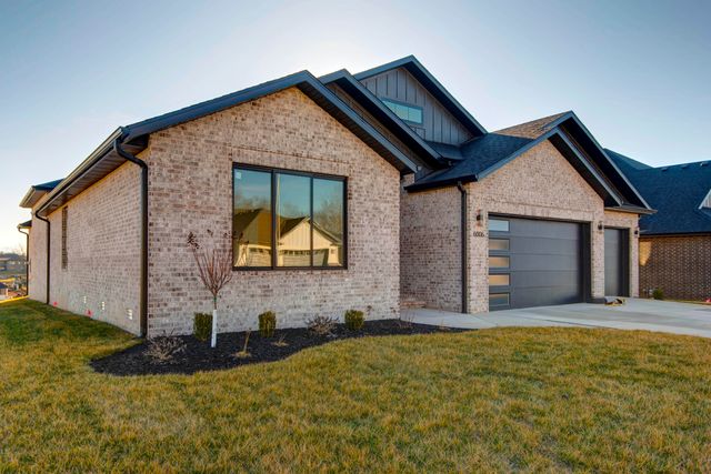 6006 S Holland Avenue, Springfield, MO 65810