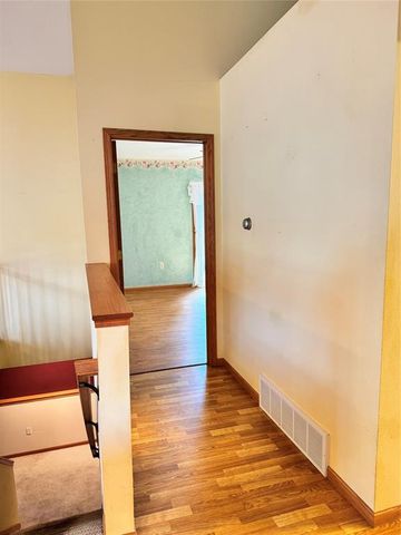 945 Cambridge Court, Altoona, WI 54720