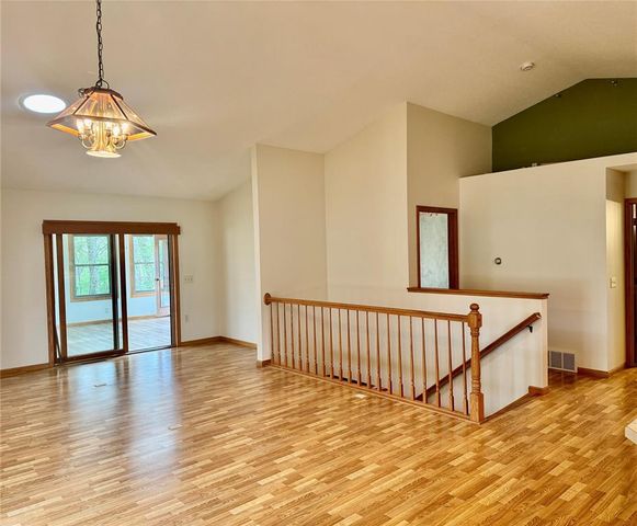 945 Cambridge Court, Altoona, WI 54720