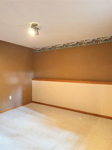 945 Cambridge Court, Altoona, WI 54720