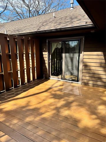 945 Cambridge Court, Altoona, WI 54720