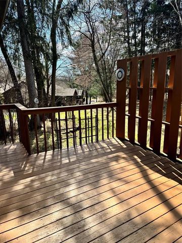 945 Cambridge Court, Altoona, WI 54720
