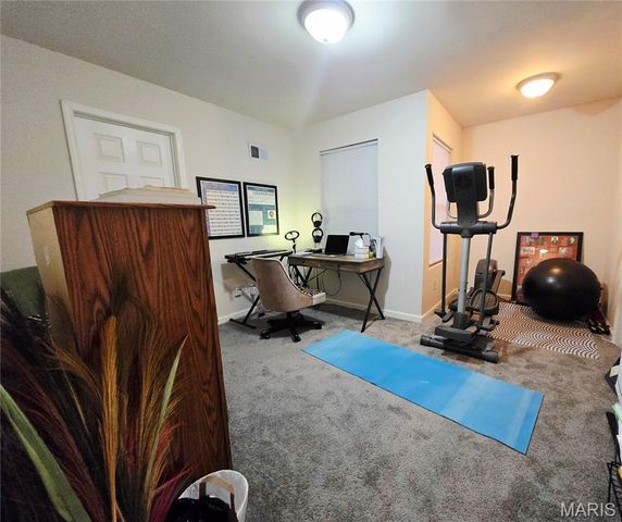 1367 Pennsylvania Avenue, East St Louis, IL 62205