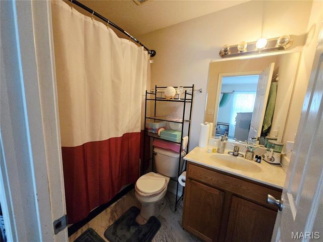 1367 Pennsylvania Avenue, East St Louis, IL 62205