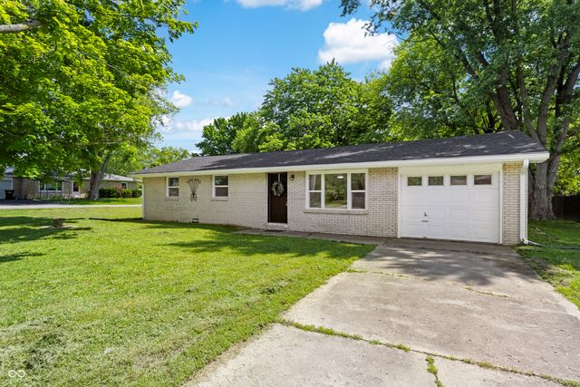 5961 N 200 W, Columbus, IN 47201