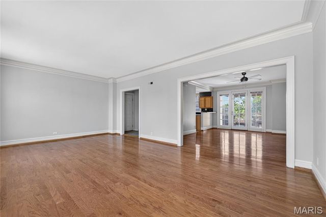 5510 Waterman Boulevard 202, St Louis, MO 63112