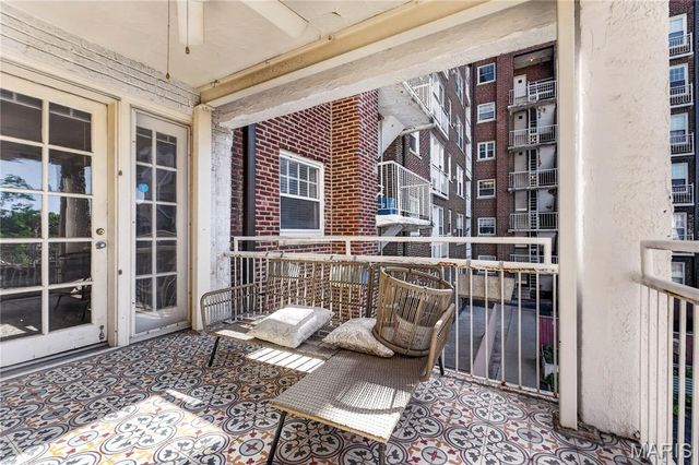 5510 Waterman Boulevard 202, St Louis, MO 63112