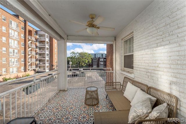 5510 Waterman Boulevard 202, St Louis, MO 63112