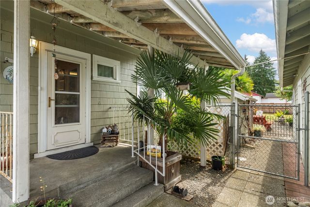 20341 Old Highway 99 SW, Centralia, WA 98531