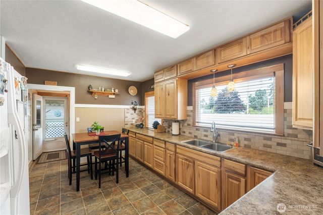 20341 Old Highway 99 SW, Centralia, WA 98531