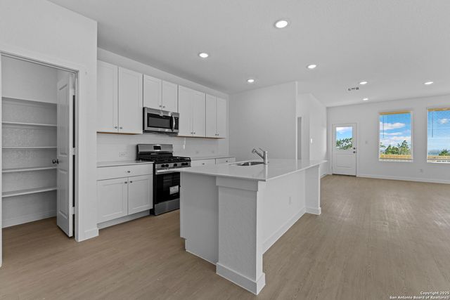 14966 Taradeau, San Antonio, TX 78254