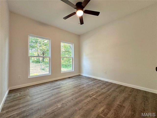 144 Jabin Farm Road, Wright City, MO 63390