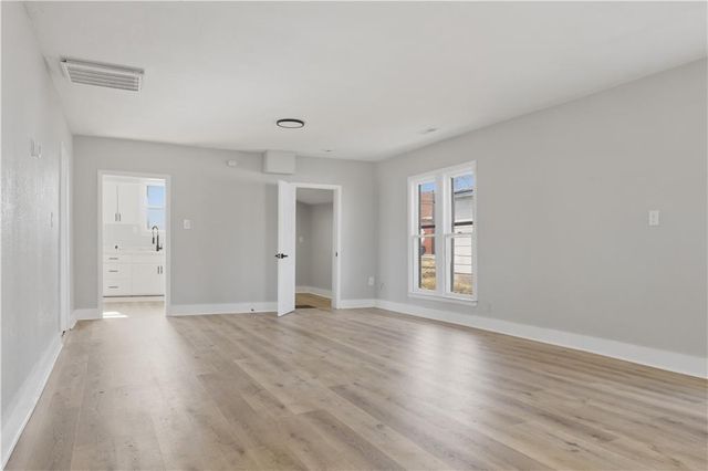 517 Parker Avenue, Osawatomie, KS 66064