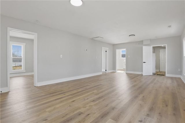 517 Parker Avenue, Osawatomie, KS 66064