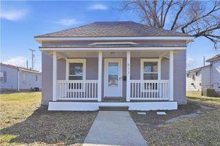 517 Parker Avenue, Osawatomie, KS 66064