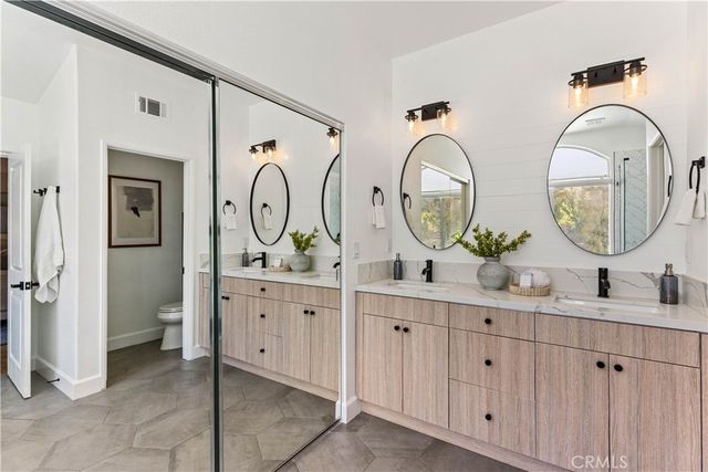 2688 N Bentley, Orange, CA 92867